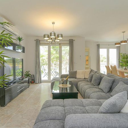 Presidential Suite Villamartin Plaza Av Brisas 67 Alicante Bagian luar foto