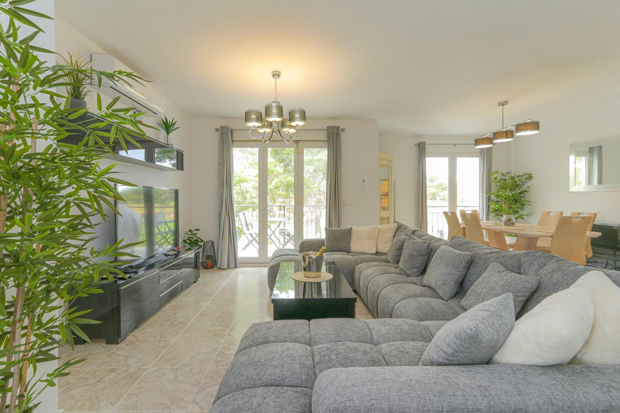 Presidential Suite Villamartin Plaza Av Brisas 67 Alicante Bagian luar foto
