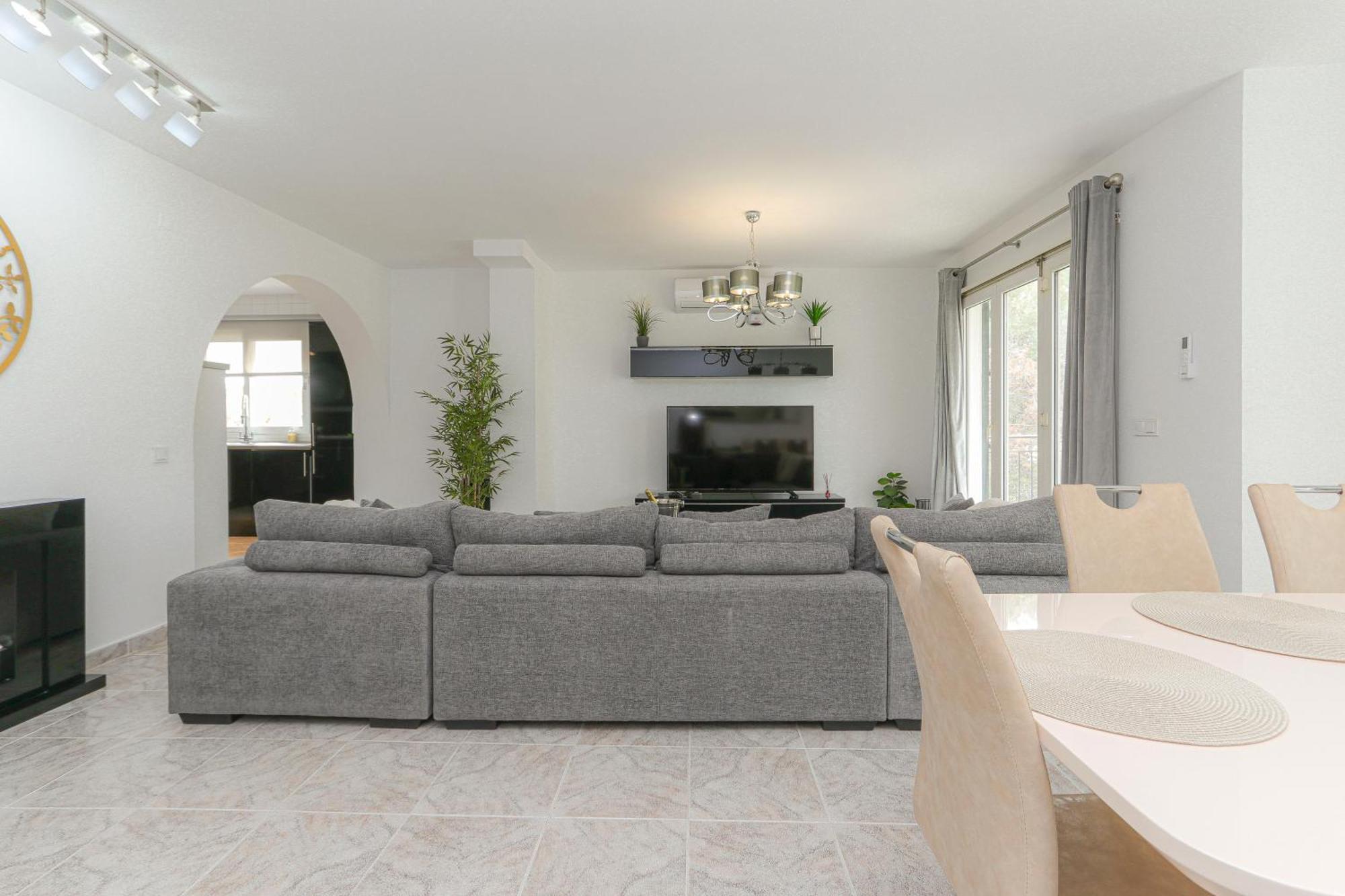 Presidential Suite Villamartin Plaza Av Brisas 67 Alicante Bagian luar foto