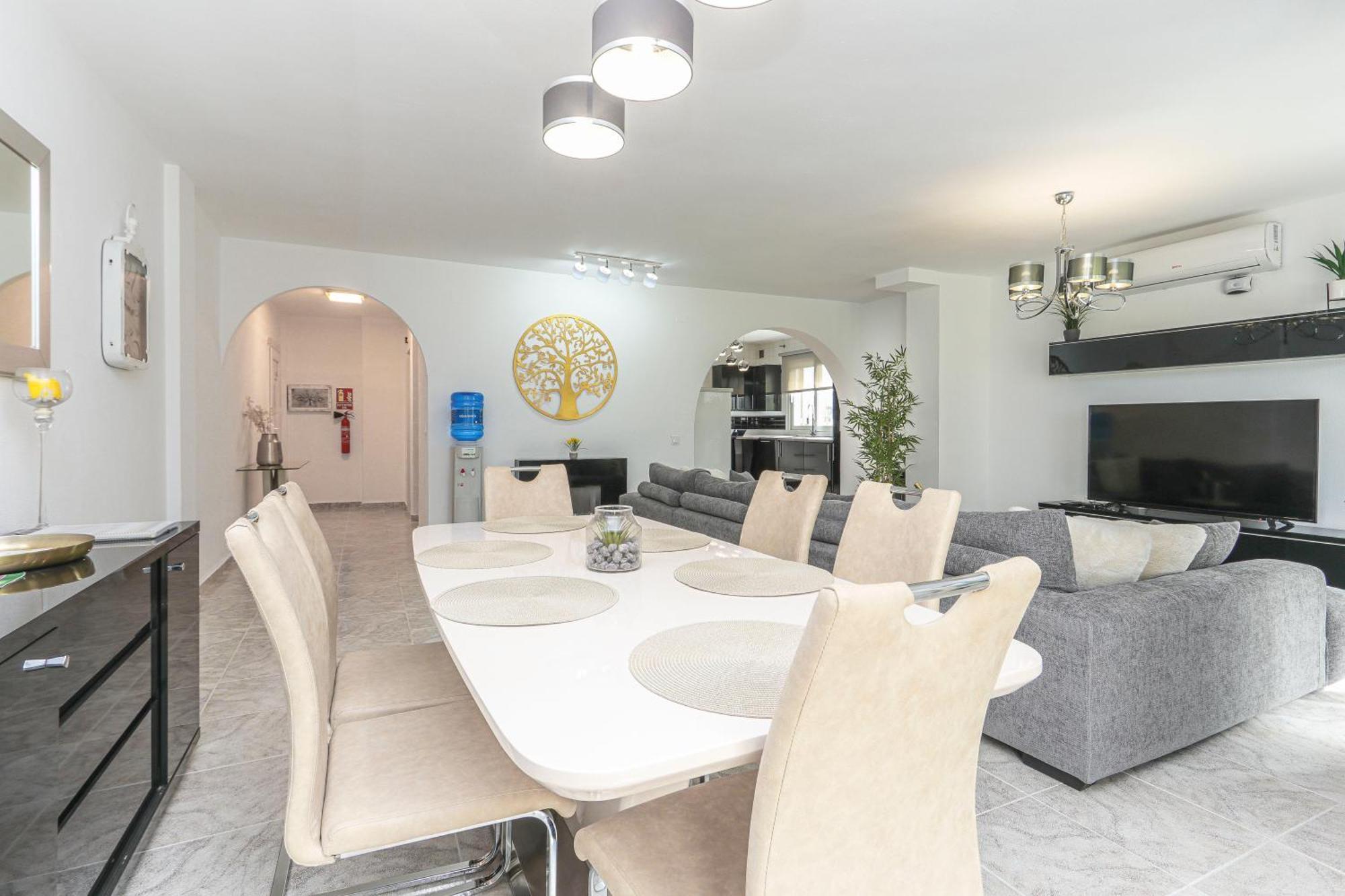 Presidential Suite Villamartin Plaza Av Brisas 67 Alicante Bagian luar foto